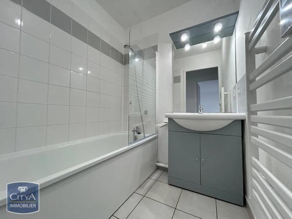 Appartement à louer 2 pièces 48.94m²
