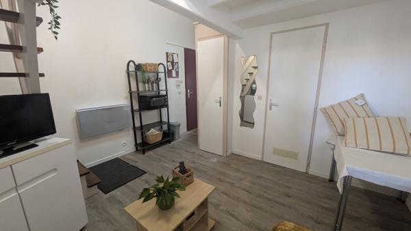 Appartement 2 pièces à vendre La Rochelle - 17000 / Réf: 276LR