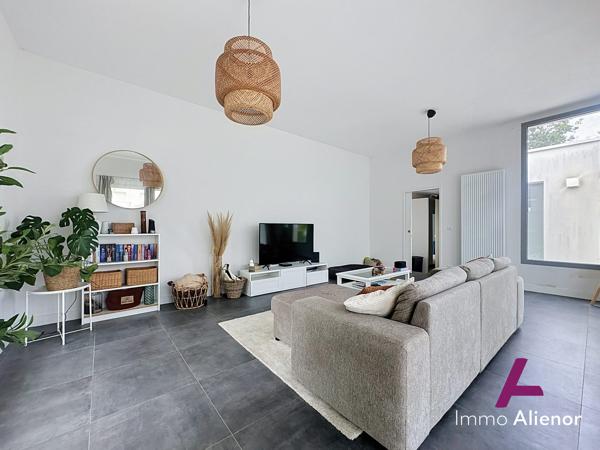 Maison contemporaine 175m2 avec jardin piscinable - BRUGES