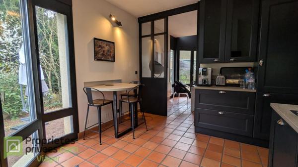 Vente à termes Libre .Maison d'architecte La Fleche 7 pièces 160 m2