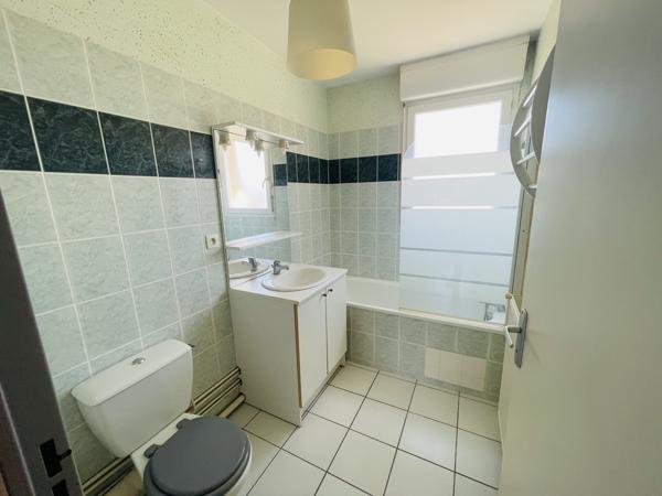 Vouneuil-sous-Biard (86580) MAISON