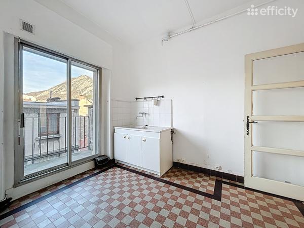 Appartement 2 pièces - 61 m² Exclusivité efficity