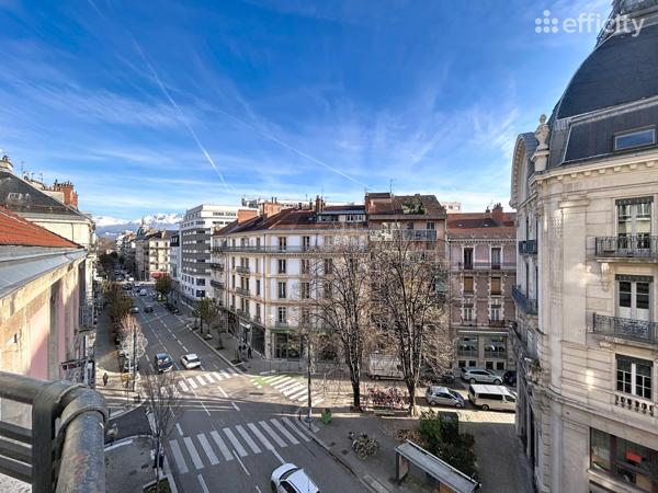 Appartement 2 pièces - 61 m² Exclusivité efficity