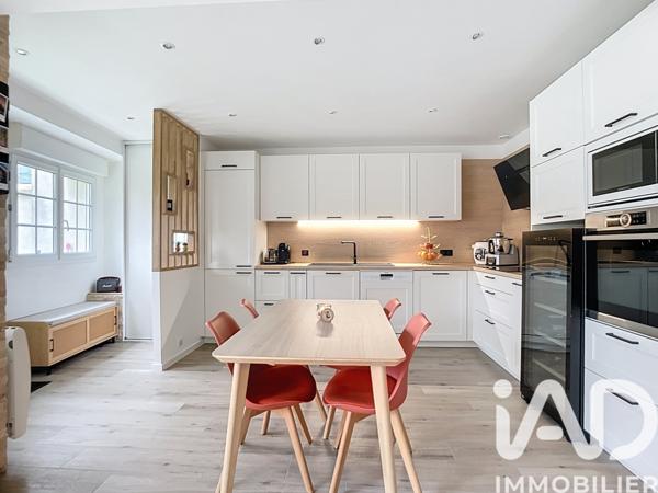 Maison à vendre 4 pièces 108 m² Chevry-Cossigny