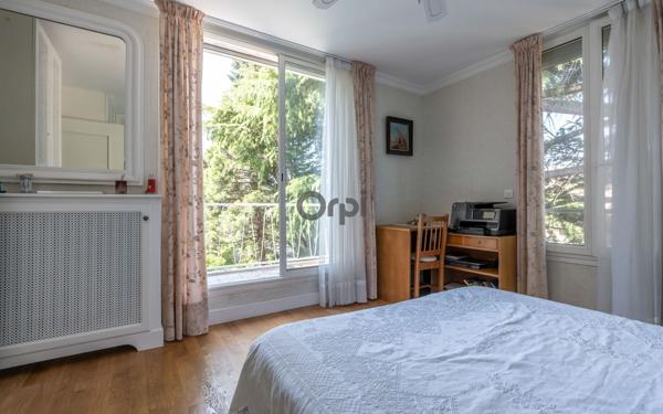 Maison à vendre    6 pièces • 212 m2 Saint-Maur-des-Fossés