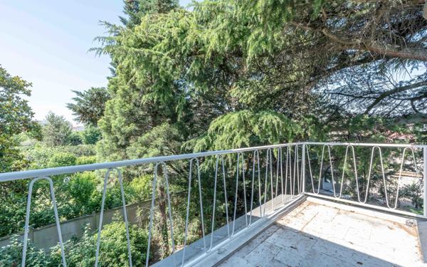 Maison à vendre    6 pièces • 212 m2 Saint-Maur-des-Fossés