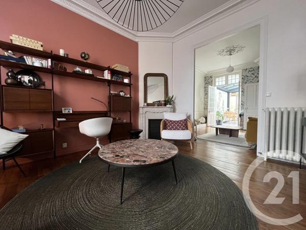 Maison à vendre  6 pièces - 146,35 m 2   ST QUENTIN  - 02