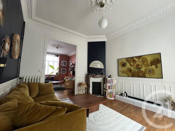 Maison à vendre  6 pièces - 146,35 m 2   ST QUENTIN  - 02