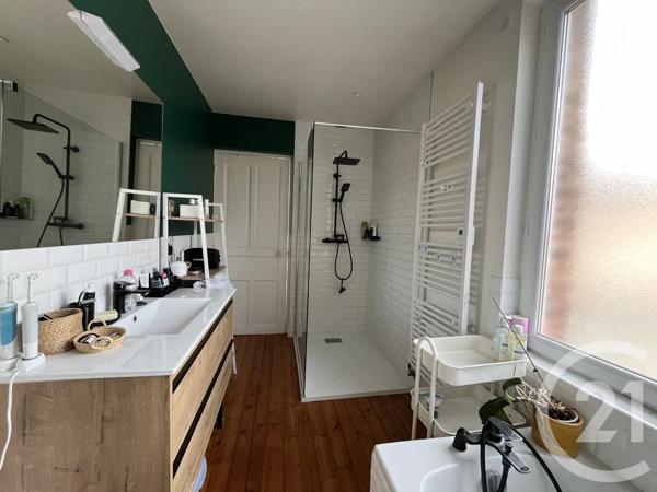 Maison à vendre  6 pièces - 146,35 m 2   ST QUENTIN  - 02