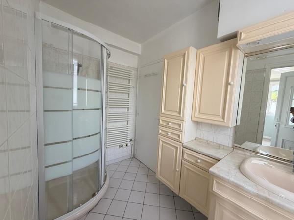 7 mn Nanteuil-Saacy, 10 mn A4 Montreuil aux lions