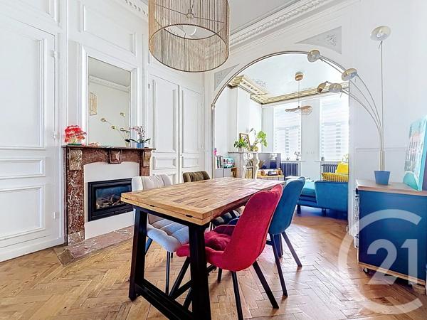 Maison à vendre  7 pièces - 180,27 m 2   WATTRELOS  - 59