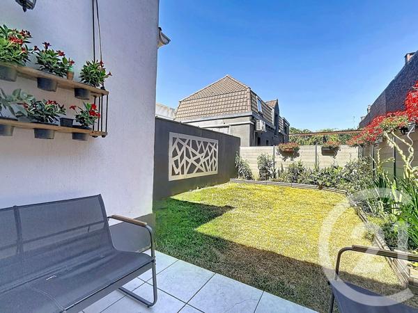 Maison à vendre  7 pièces - 180,27 m 2   WATTRELOS  - 59