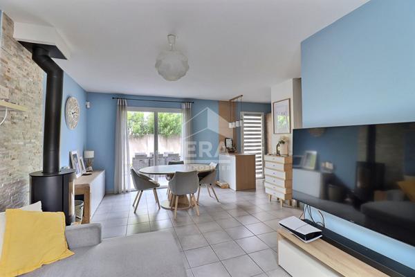 A VENDRE - MAISON T3 AVEC TERRASSE - SAINT CANNAT