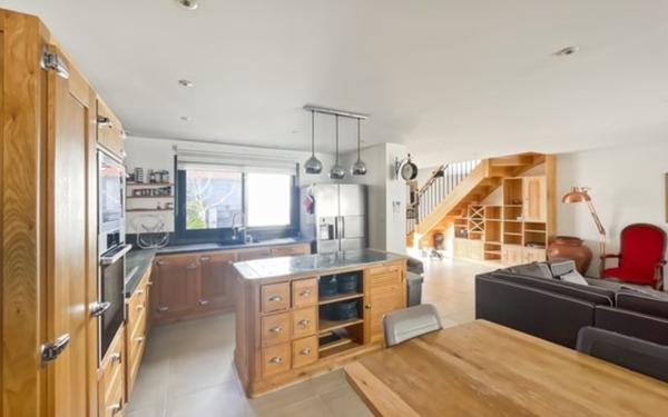 Maison à vendre    6 pièces •  Toulouse