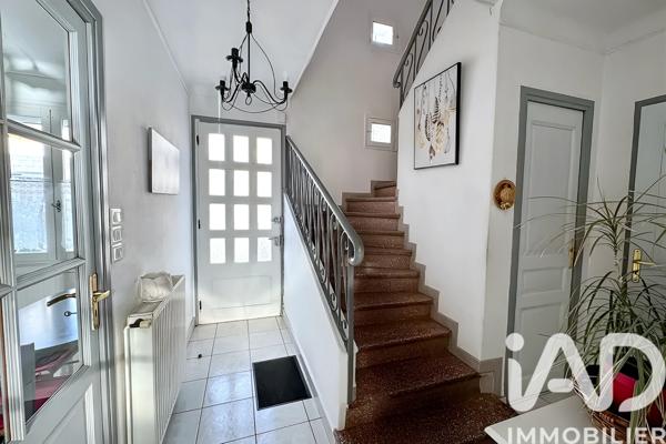 Maison à vendre 8 pièces 116 m² Villeneuve-d'Olmes