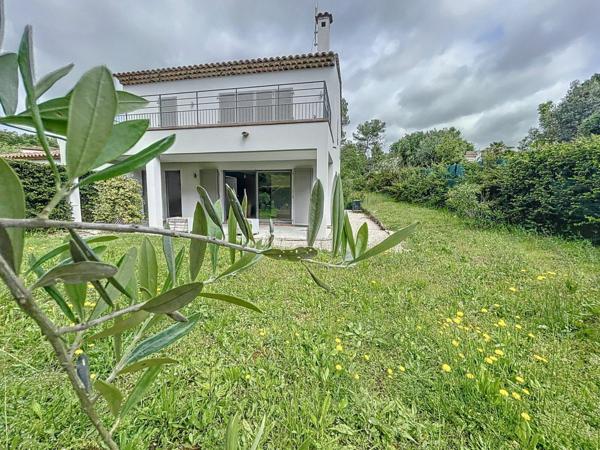 Appartement à vendre    3 pièces • 70 m2 Roquefort-les-Pins