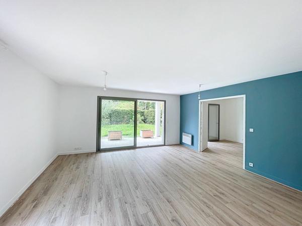 Appartement à vendre    3 pièces • 70 m2 Roquefort-les-Pins