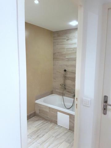 Appartement à vendre    3 pièces • 70 m2 Roquefort-les-Pins