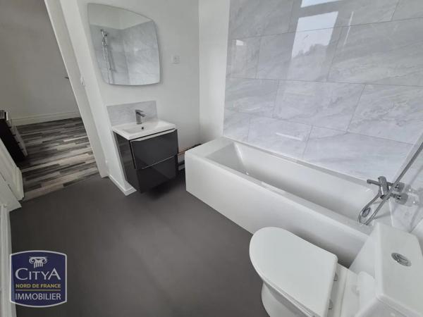 Appartement à louer 1 pièce 21.5m² Cambrai (59400)
