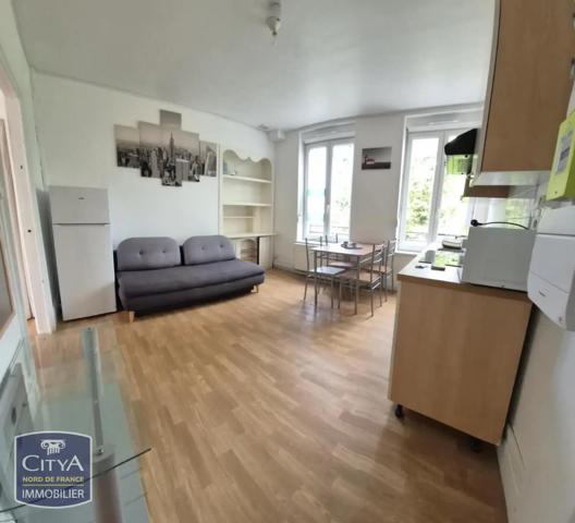 Appartement à louer 2 pièces 33.77m² Maubeuge (59600)