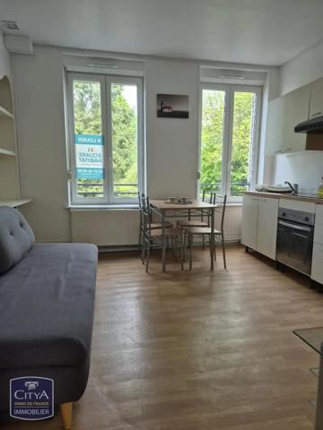 Appartement à louer 2 pièces 33.77m² Maubeuge (59600)