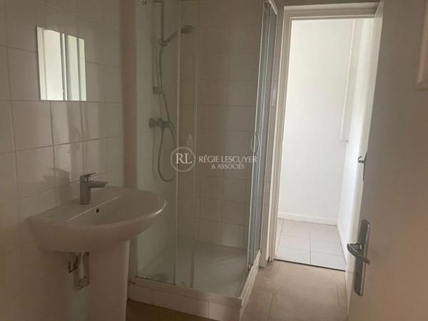 Appartement à louer à Décines-Charpieu (69150)