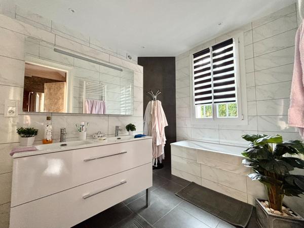 Vente Maison de luxe Sainte-Adresse 9 Pièces 256 m²