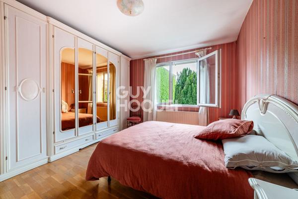 MAISON AVEC 4 CHAMBRES, JARDIN DE 200m² et GARAGE - Proche Gare de La-Garenne-Colombes