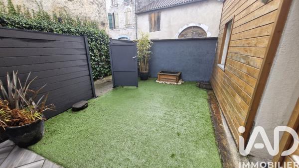 Location appartement 3 pièces 84 m² Saint-Pé-de-Bigorre