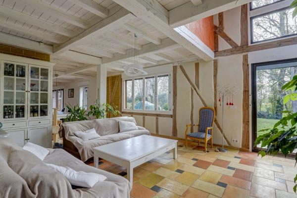 Vente Maison de luxe Saint-Sulpice-la-Pointe 7 Pièces 186 m²