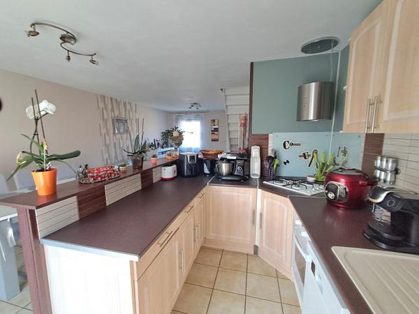 PAVILLON FAMILIAL  6 PIECES