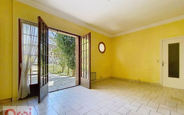 Maison à vendre    3 pièces • 90 m2 Châtillon