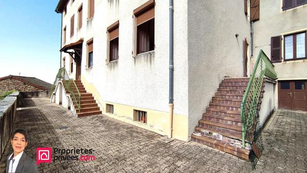 THIZY-LES-BOURGS (69240) Immeuble de  rapport  388 m², 3 appartements,  terrasse , jardin et garage