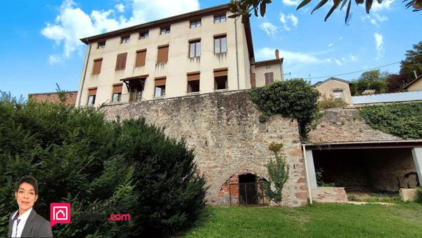 THIZY-LES-BOURGS (69240) Immeuble de  rapport  388 m², 3 appartements,  terrasse , jardin et garage