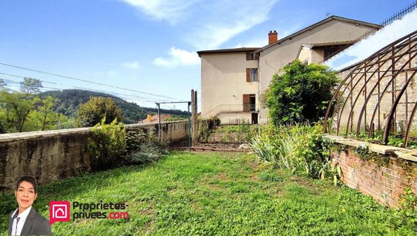 THIZY-LES-BOURGS (69240) Immeuble de  rapport  388 m², 3 appartements,  terrasse , jardin et garage