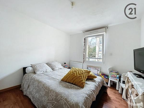Appartement F2 à vendre  2 pièces - 43,90 m 2   STE SAVINE  - 10