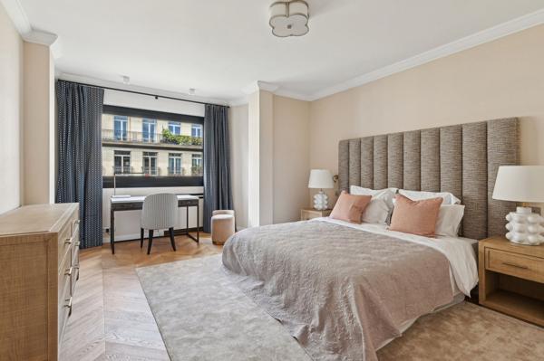 Vente Appartement de luxe Paris 7 6 Pièces 266 m²
