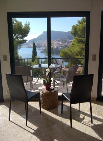 Sur la French Riviera, Propriété d’exception de 1500 m², aux portes de la Principauté de Monaco à Roquebrune-Cap-Martin