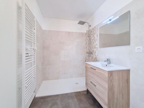 Villa T4 Villemoirieu 117.68 m² avec garage sur terrain de 516 m²