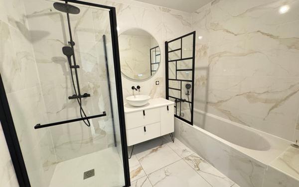 Maison à vendre    4 pièces •  La Freissinouse