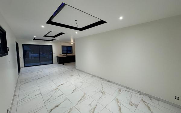 Maison à vendre    4 pièces •  La Freissinouse