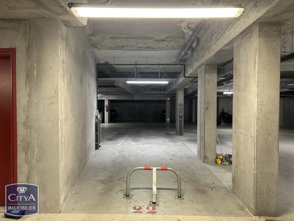 Parking à vendre 12.62m² Paris 15e Arrondissement (75015)