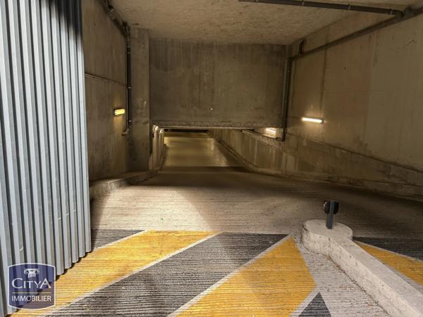 Parking à vendre 12.62m² Paris 15e Arrondissement (75015)