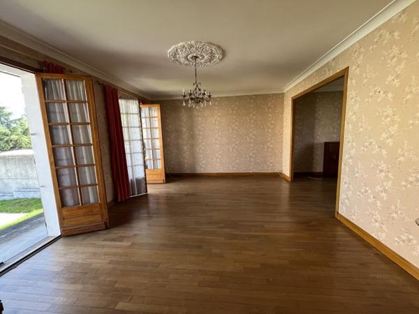 Maison à vendre 98 550 € Montluçon 5 p 99 m² DPE E