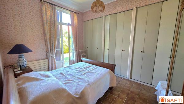 Propriété de caractère unique de 332m² avec salle de réception