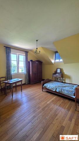 Propriété de caractère unique de 332m² avec salle de réception