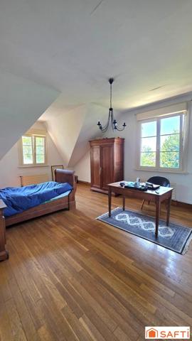 Propriété de caractère unique de 332m² avec salle de réception