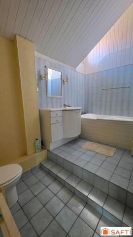 Propriété de caractère unique de 332m² avec salle de réception