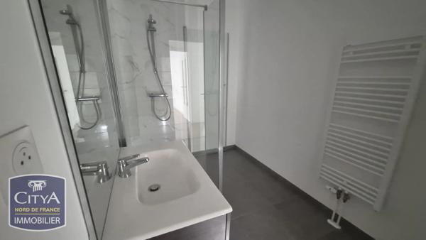 Appartement à louer 3 pièces 63.1m² Lille (59000)