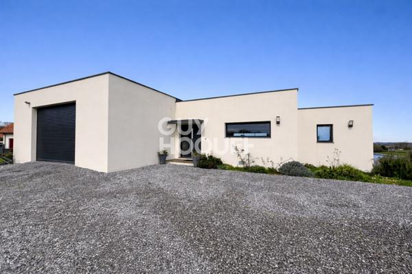 Maison contemporaine avec piscine et garage proche d'ORTHEZ
